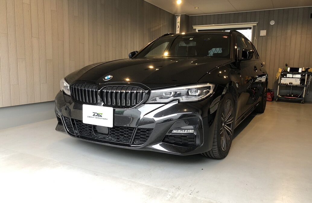 BMW3シリーズ320ｄ　フロントガラス修理